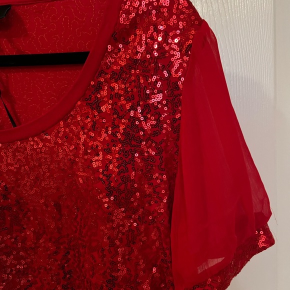 NWT DKNY Red Sequin Top - Picture 7 of 10